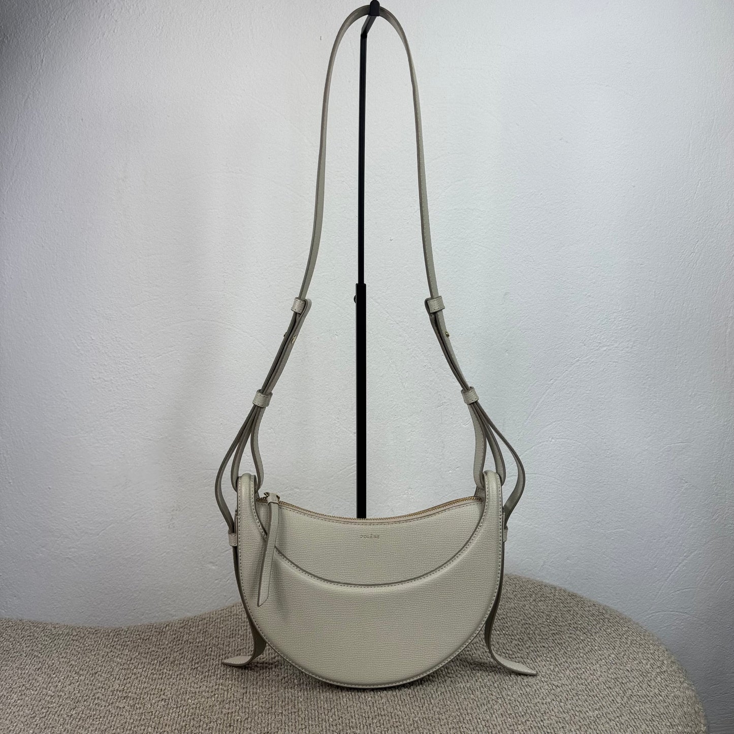 Polène Numéro Dix – Edition Taupe aus genarbtem Leder