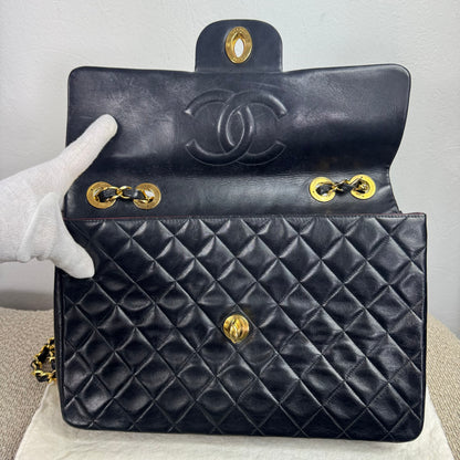 Chanel Single Flap Jumbo – Schwarz mit 24K vergoldeter Hardware