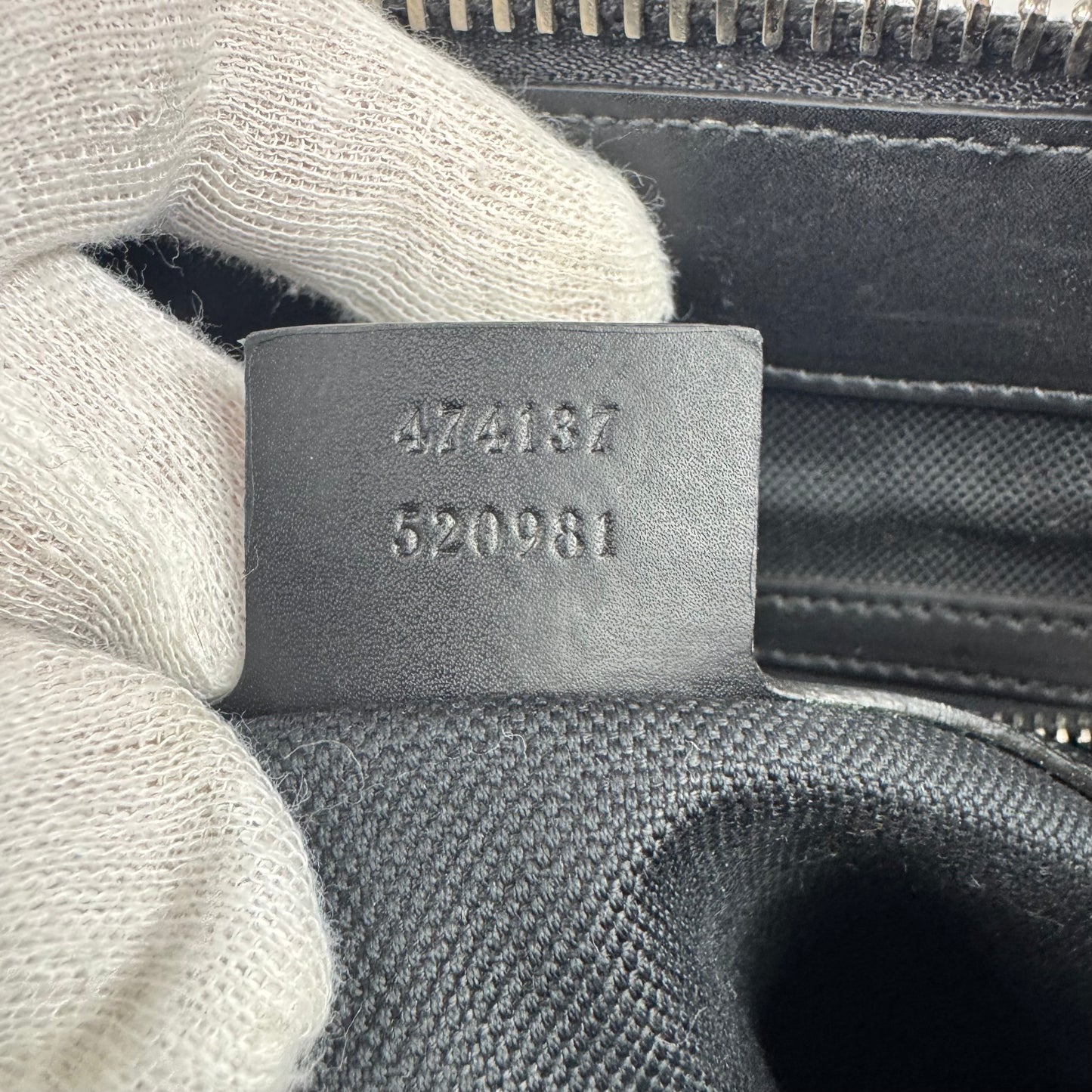 Gucci GG Supreme Messenger Tasche – Schwarz / Grau