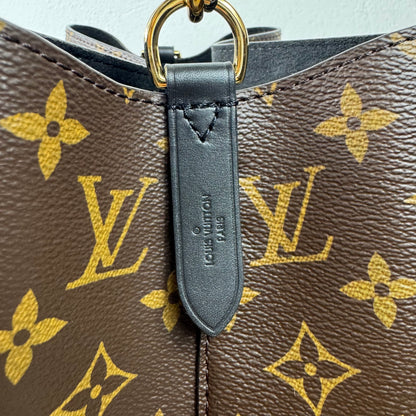 Louis Vuitton NéoNoé – Monogram Canvas / Schwarz