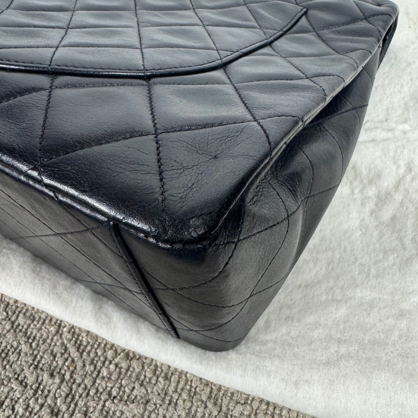 Chanel Single Flap Jumbo – Schwarz mit 24K vergoldeter Hardware