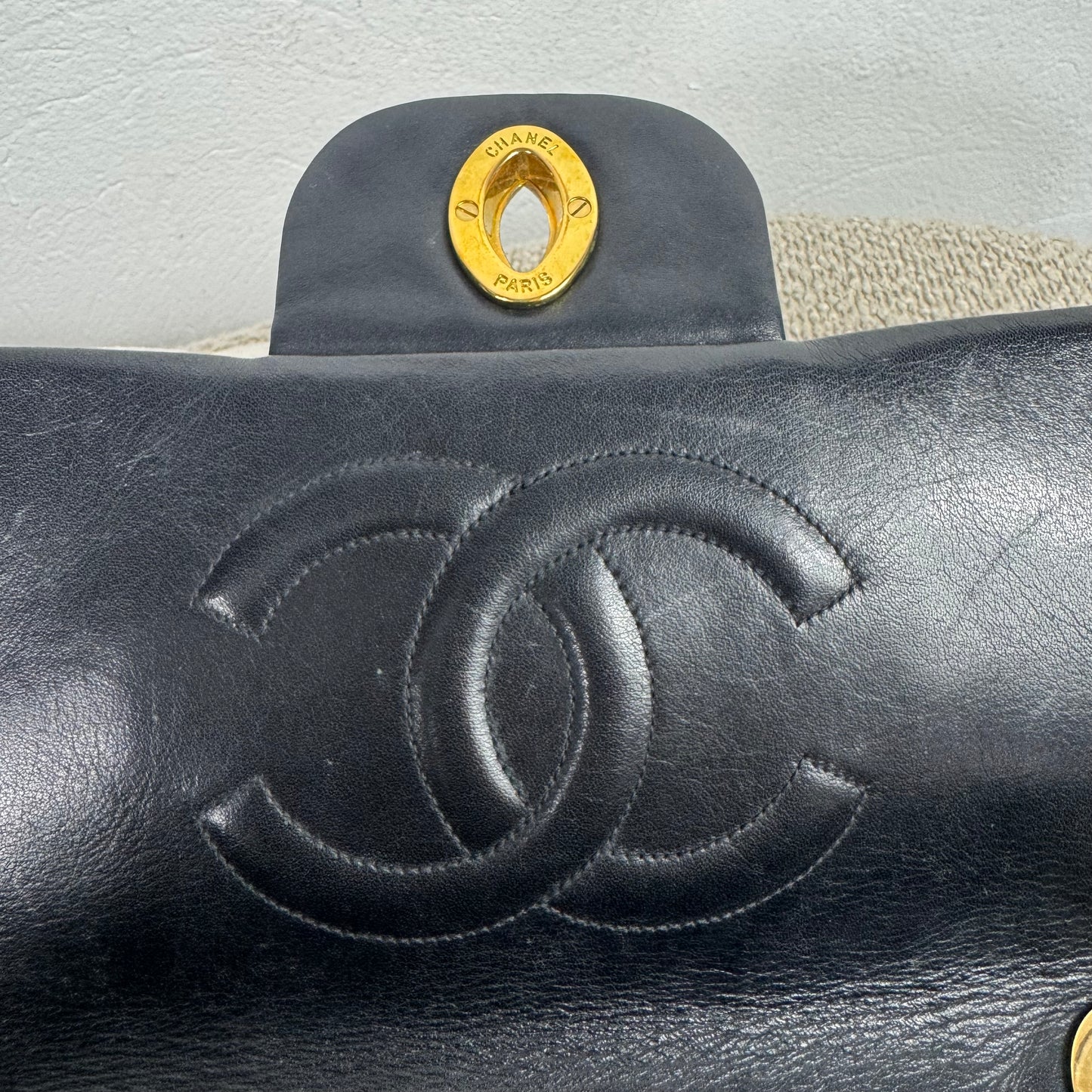 Chanel Single Flap Jumbo – Schwarz mit 24K vergoldeter Hardware