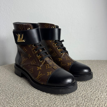 Louis Vuitton Wonderland Flat Ranger Monogram Boots – Gr. 39
