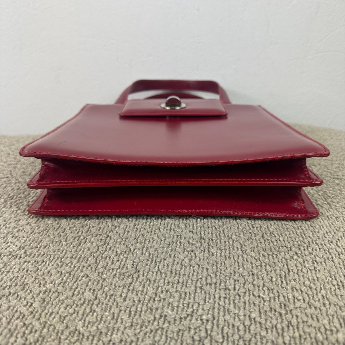 BVLGARI Limited Edition Handtasche – Rotes Leder – Nr. 228/888