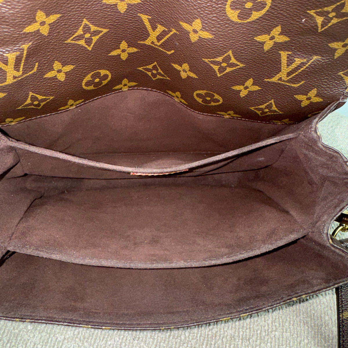 Louis Vuitton Pochette Métis – Monogram Canvas