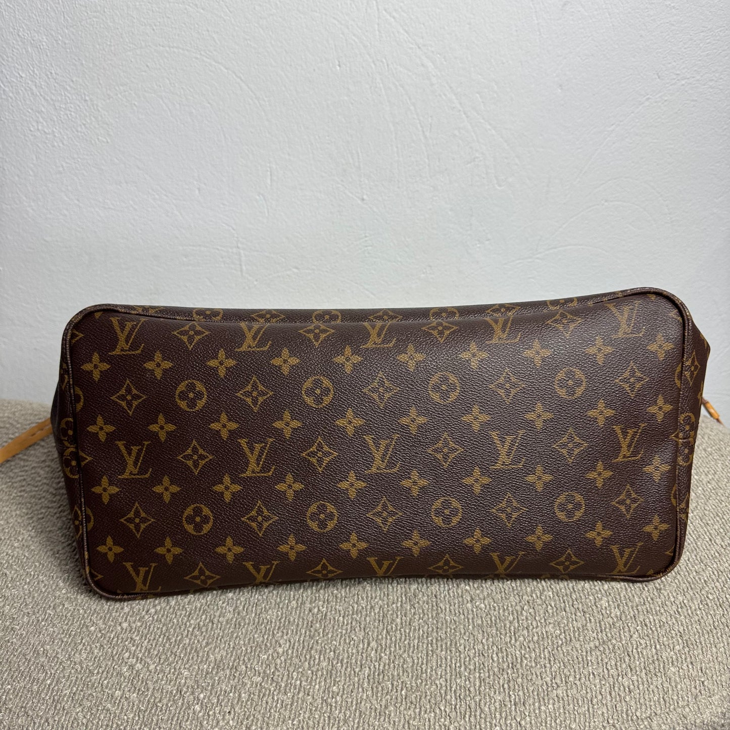 Louis Vuitton Neverfull GM Monogram Canvas