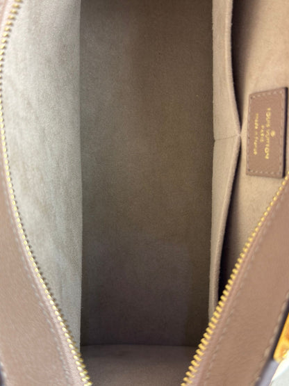 Louis Vuitton Very Zip Tote - Python