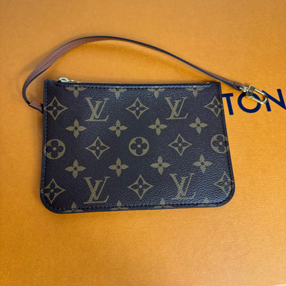 Louis Vuitton Loop Hobo Monogram