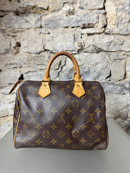 Louis Vuitton Speedy 25 Monogram