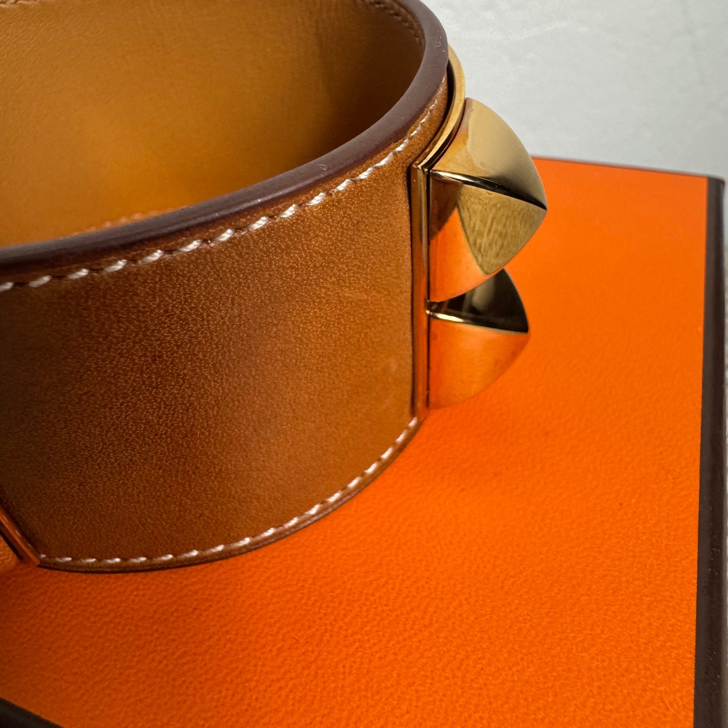 Hermès Collier de Chien Armband Fauve / Gelbgold – Gr. T4 (L)