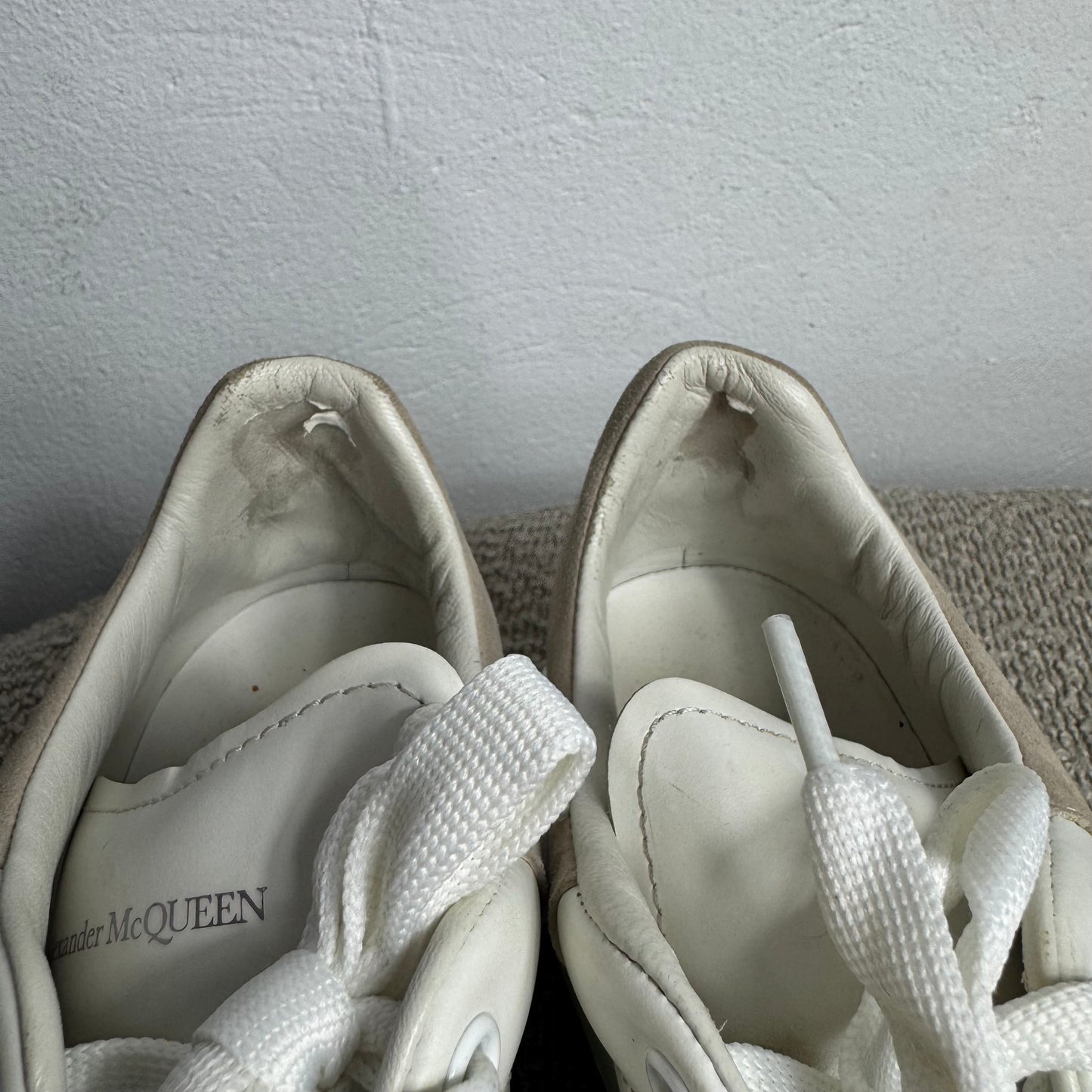 Alexander McQueen Oversized Sneaker Weiß – Gr. 40