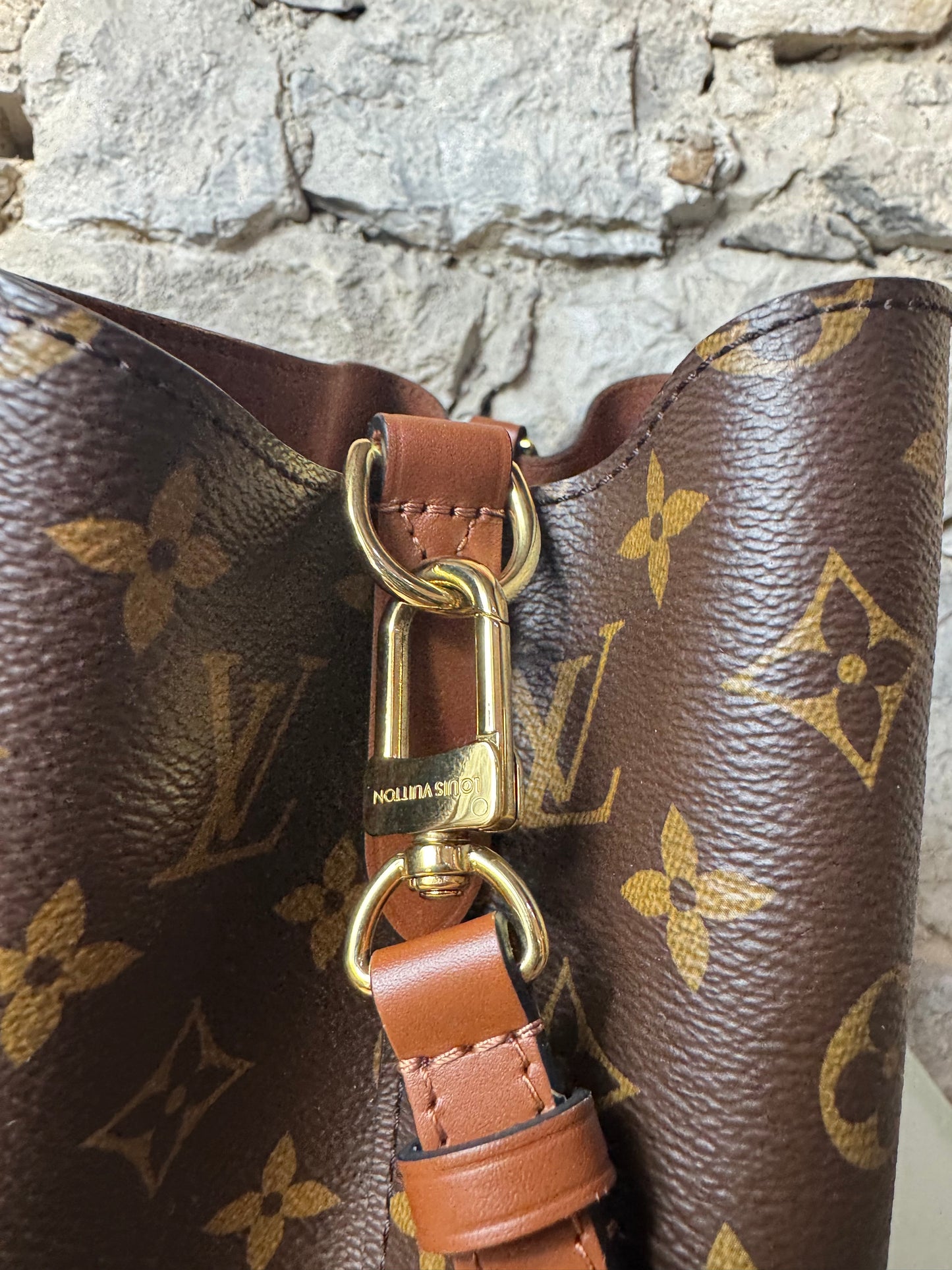 Louis Vuitton Néo Noé – Caramel