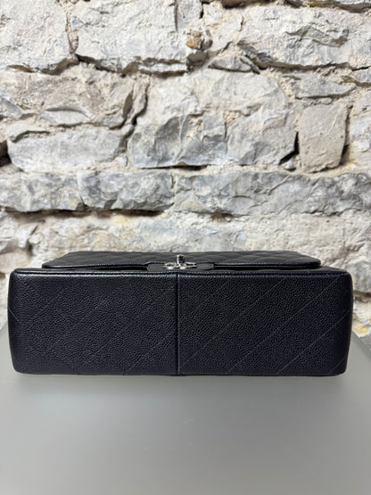 Chanel Jumbo Classic Double Flap Caviar Quilted Schwarz Silber