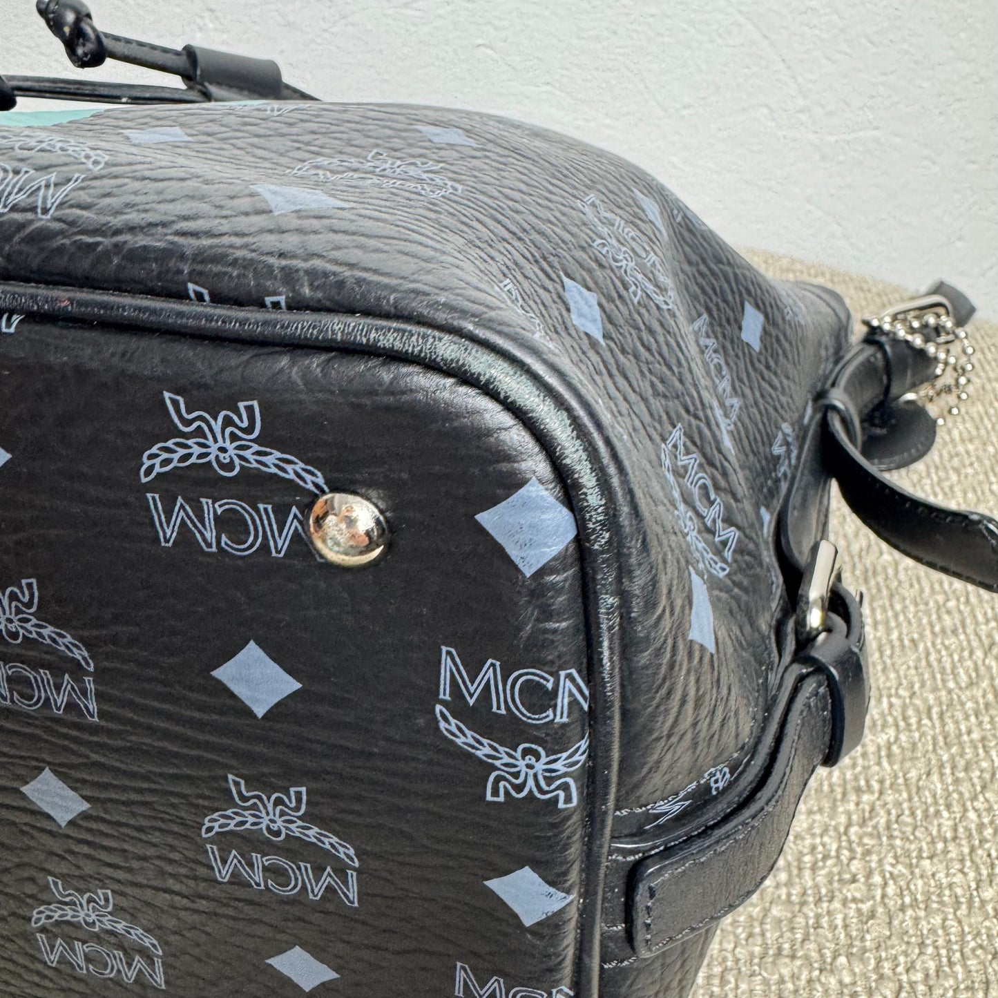MCM Bucket Bag schwarz