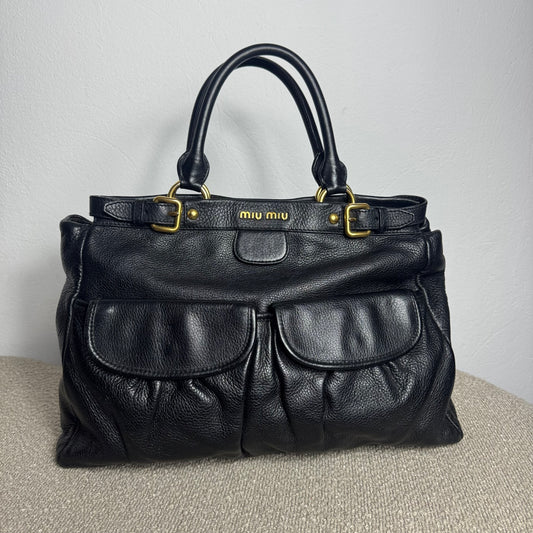Miu Miu Henkeltasche Tote Bag Vitello Leder Schwarz