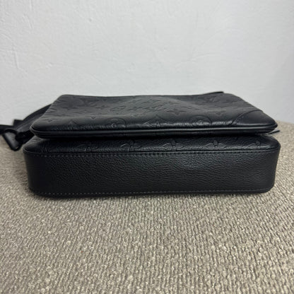 Louis Vuitton Trio Messenger Monogram Shadow Leder