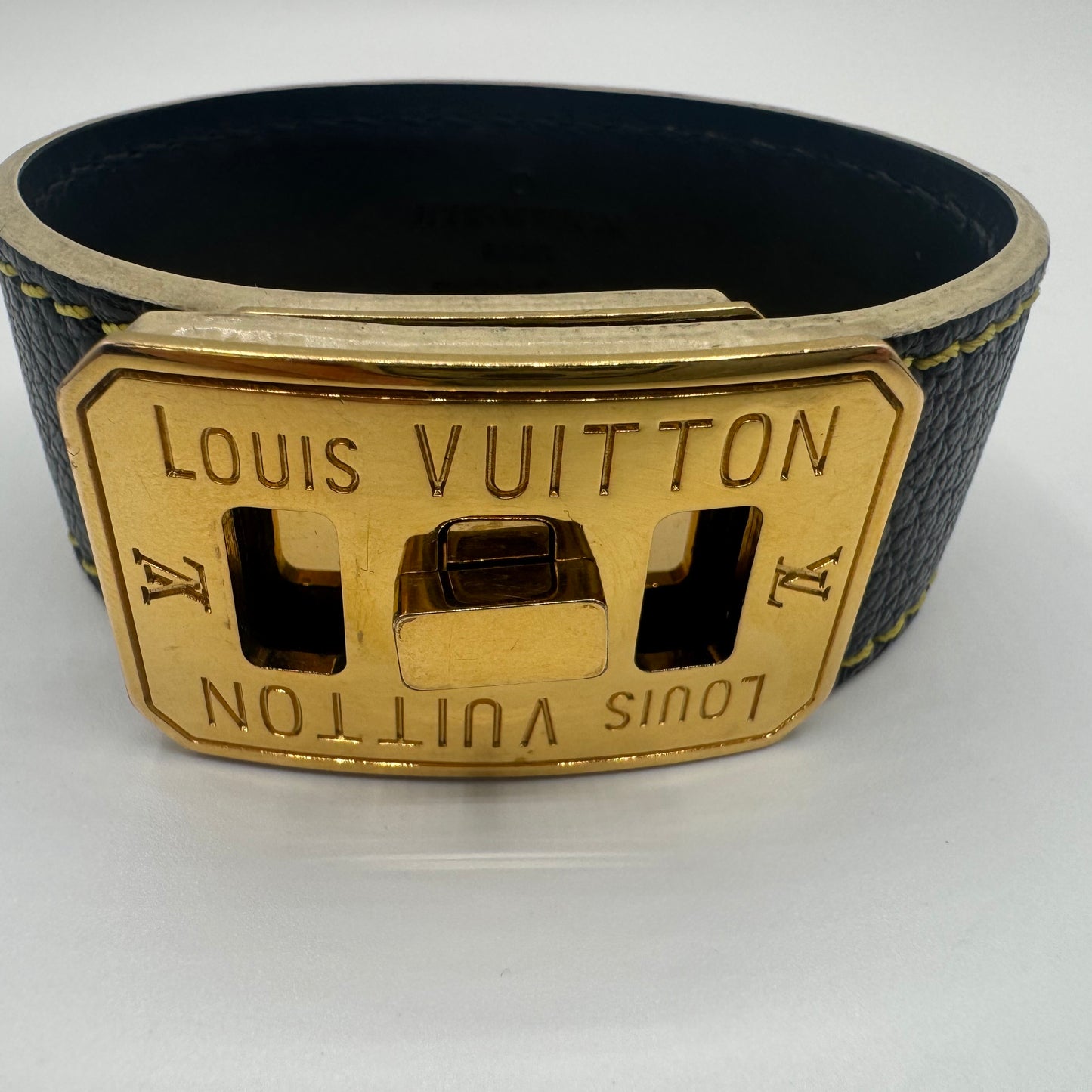 Louis Vuitton Lederarmband – Schwarz / Gelb / Gold – Größe 17