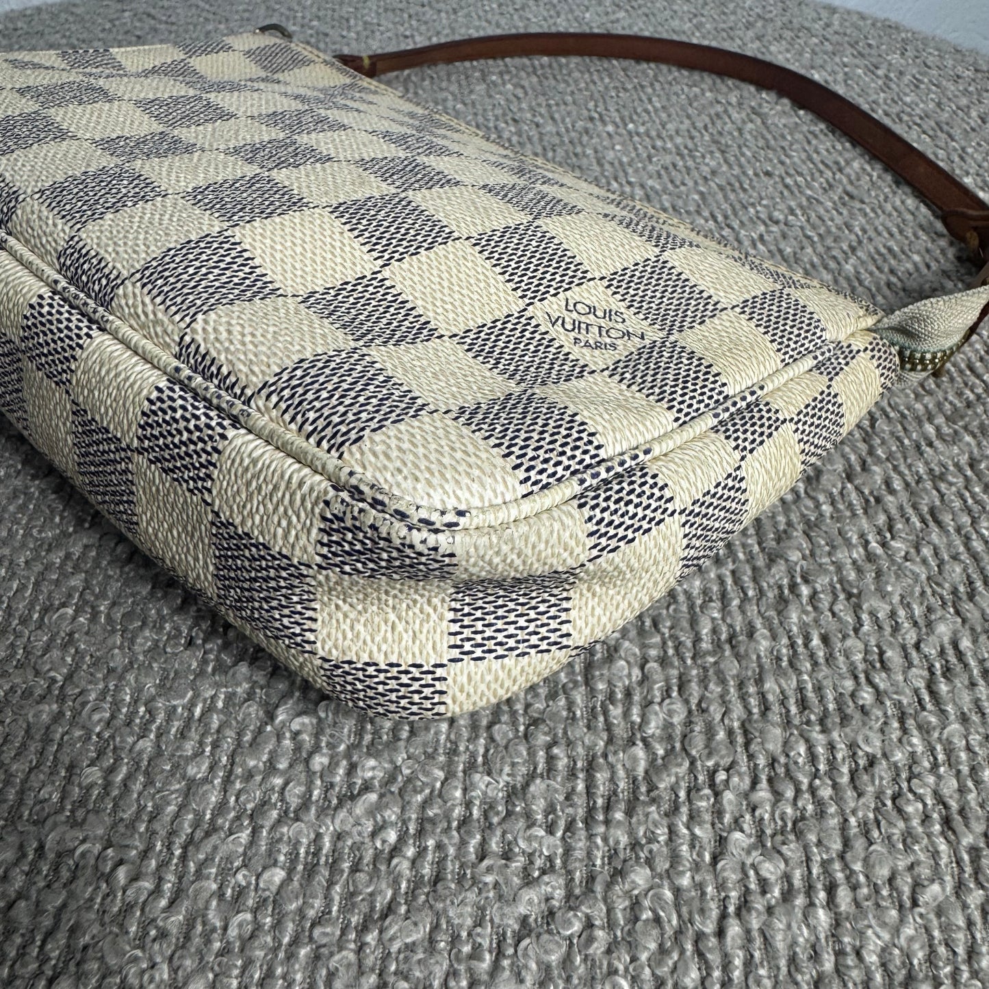 Louis Vuitton Pochette Accessoires in Damier Azur Canvas