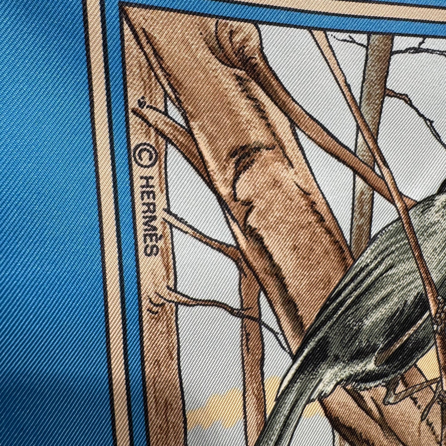 Hermès Seidentuch "Chasse au Bois" – Vintage Carré 90 – Blau/Natur/Gold