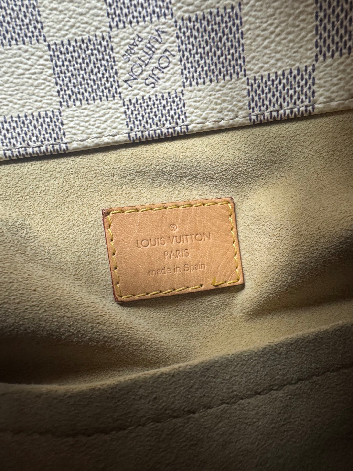 Louis Vuitton Artsy GM – Damier Azur