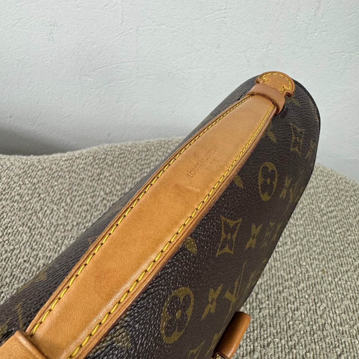 Louis Vuitton Pochette Métis – Monogram Canvas