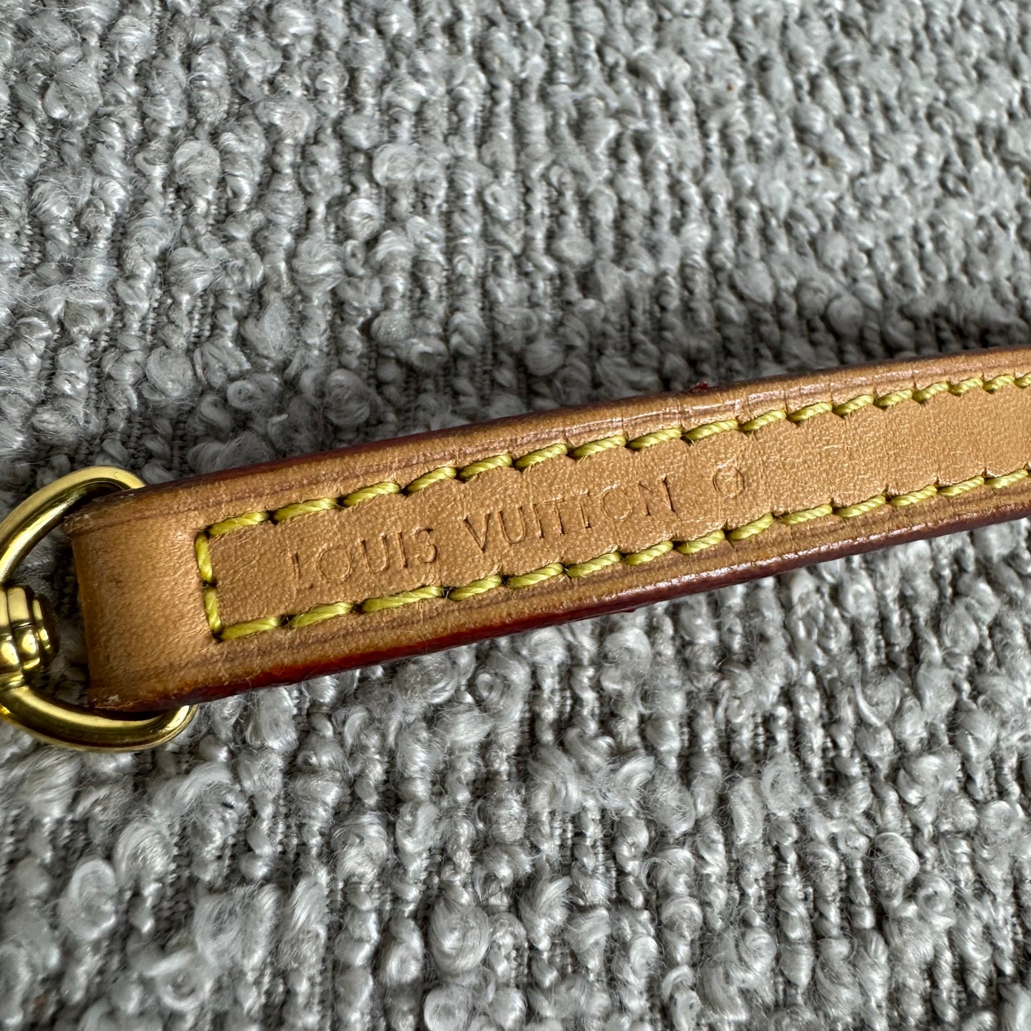 Louis Vuitton Schulterriemen aus Leder