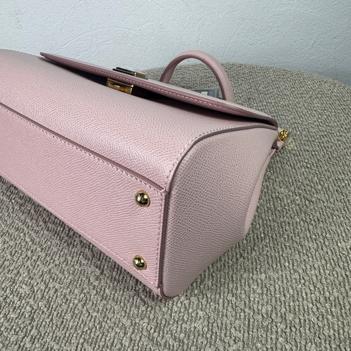Dolce & Gabbana Sicily Medium – Rosa