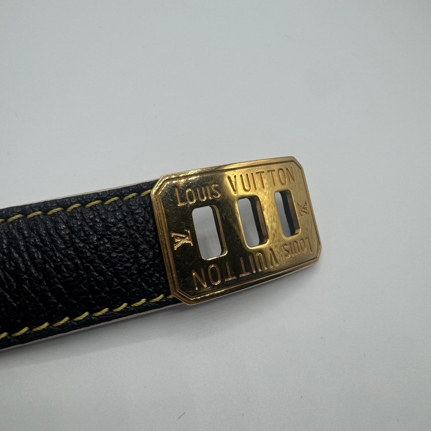 Louis Vuitton Lederarmband – Schwarz / Gelb / Gold – Größe 17