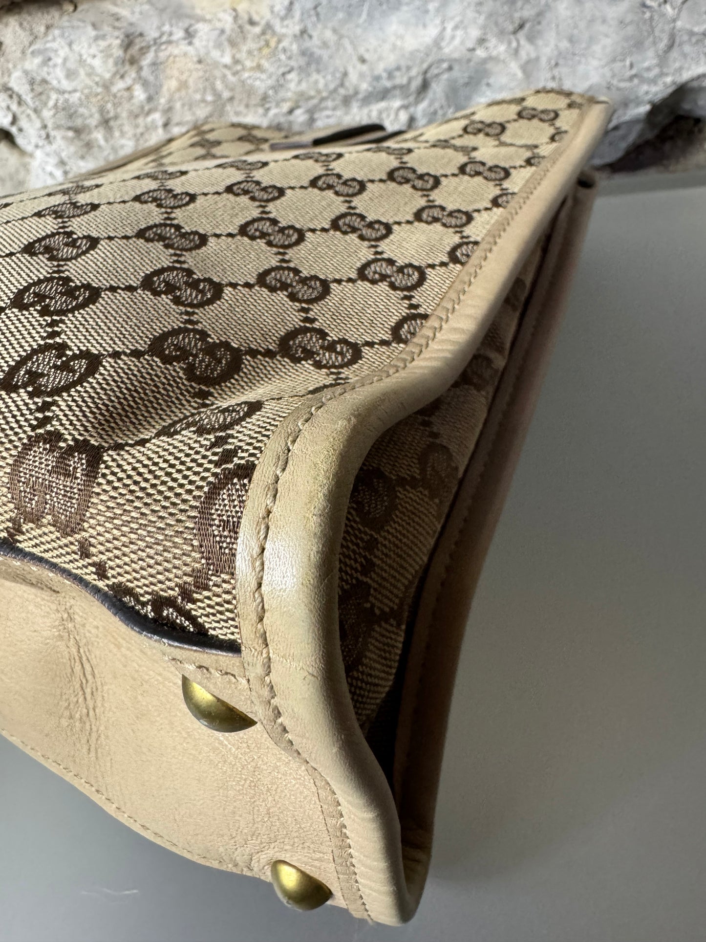 Gucci GG Canvas Beige 110292