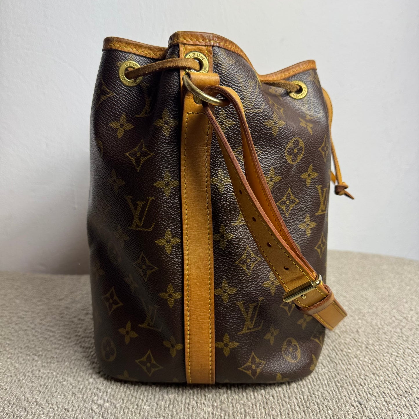Louis Vuitton Sac Noé Petit Monogram