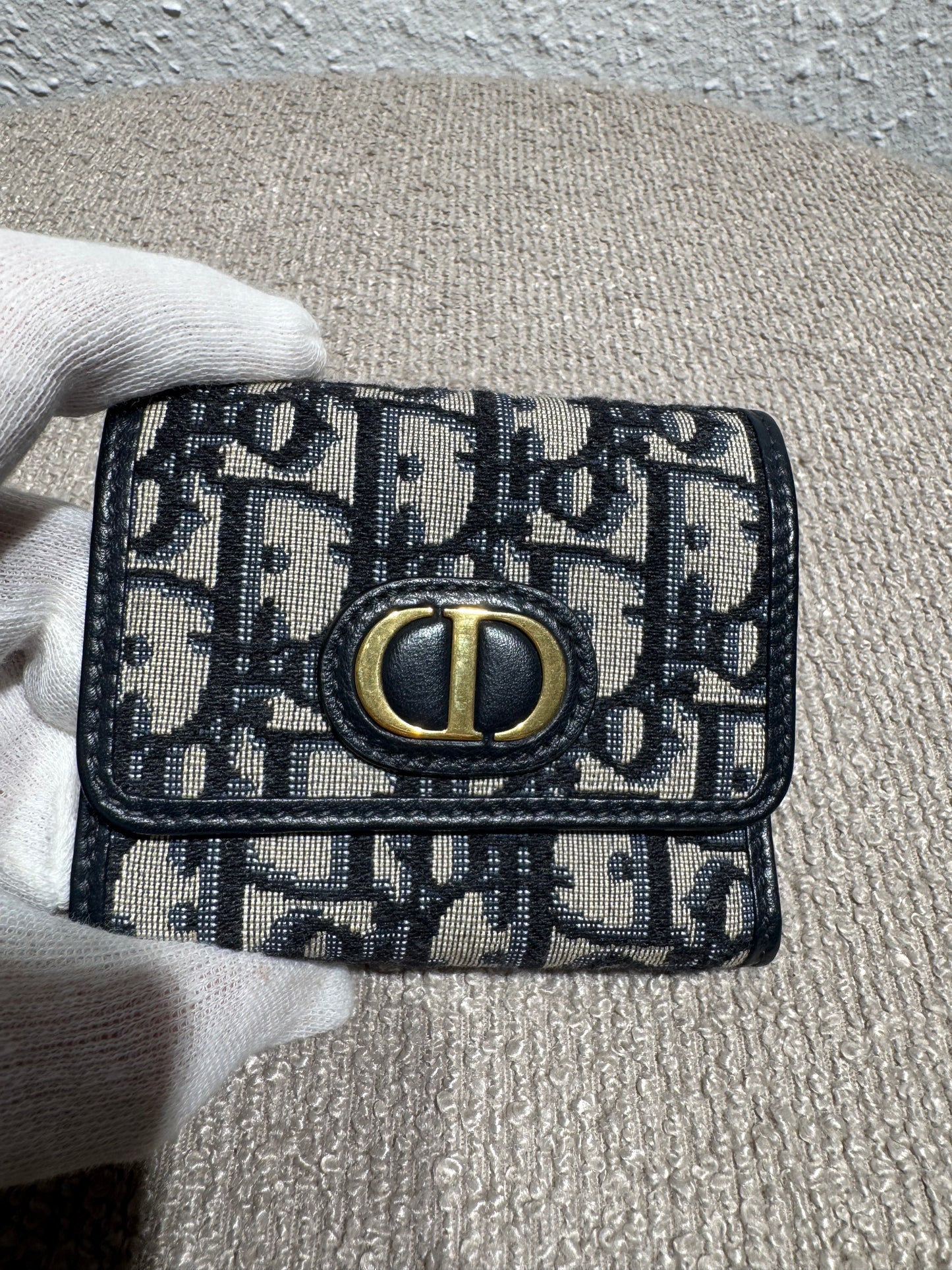 Dior 30 Montaigne Lotus Wallet – Blue Dior Oblique Jacquard