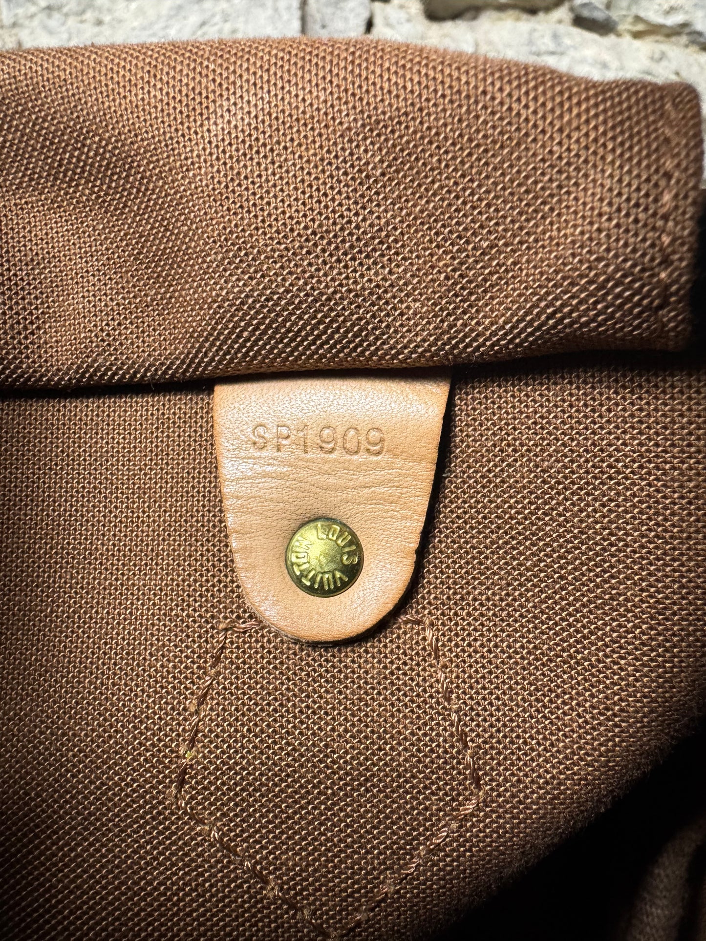 Louis Vuitton Speedy 25 Monogram