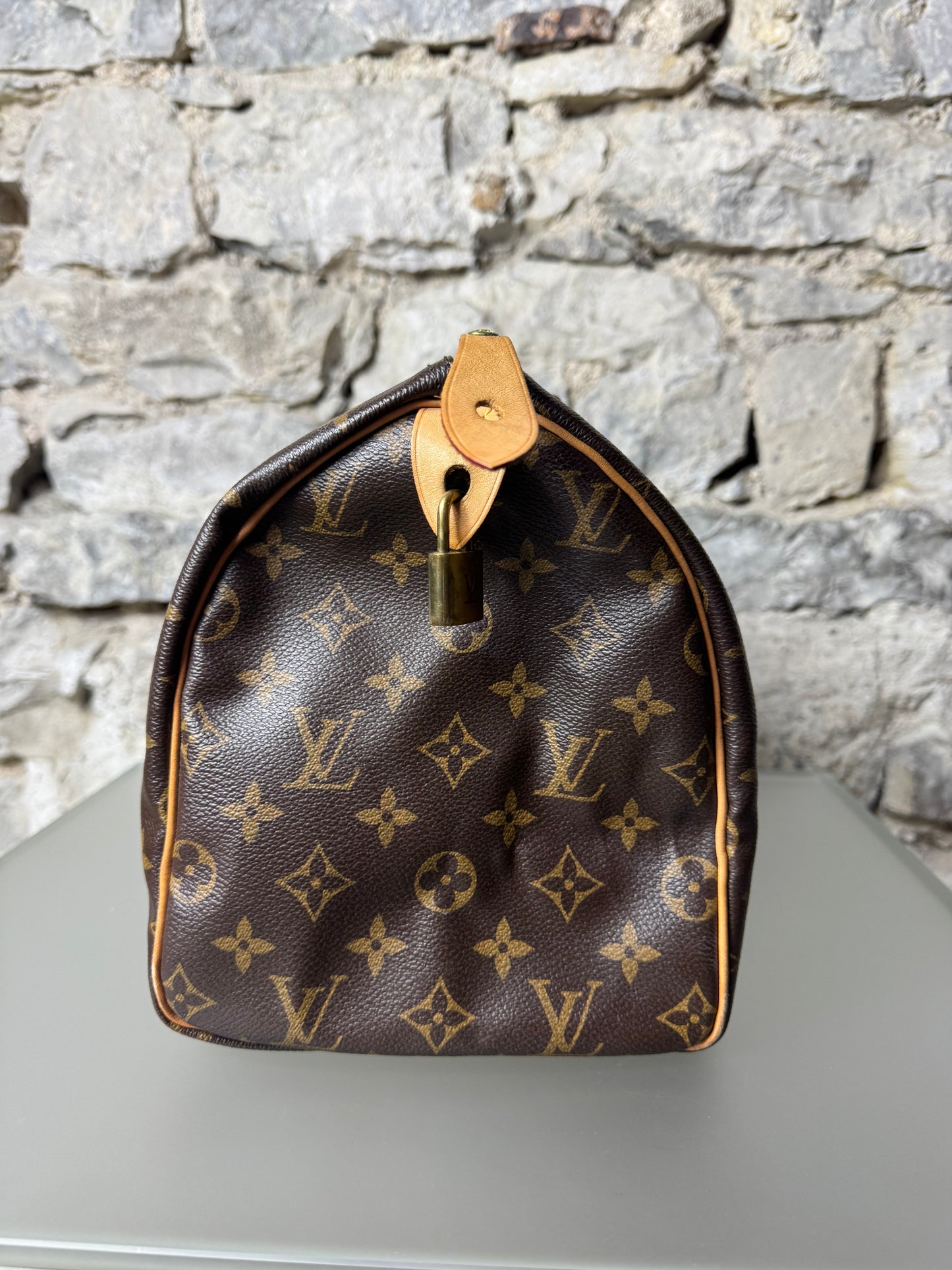 Louis Vuitton Speedy 30 – Monogram