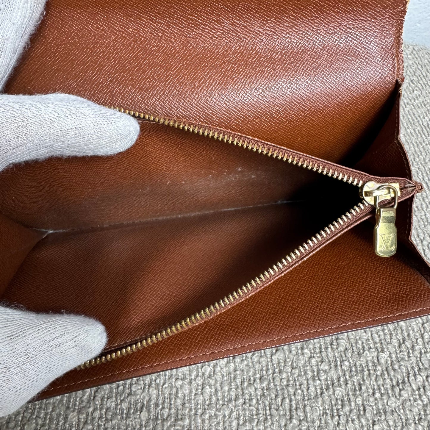 Louis Vuitton Sarah Geldbeutel – Monogram Canvas (TH0042)