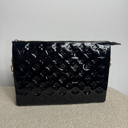 Louis Vuitton Coussin MM Vernis Schwarz / Rot mit weißem Kettenriemen