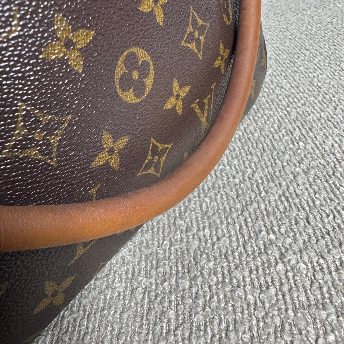 Louis Vuitton Looping GM Monogram