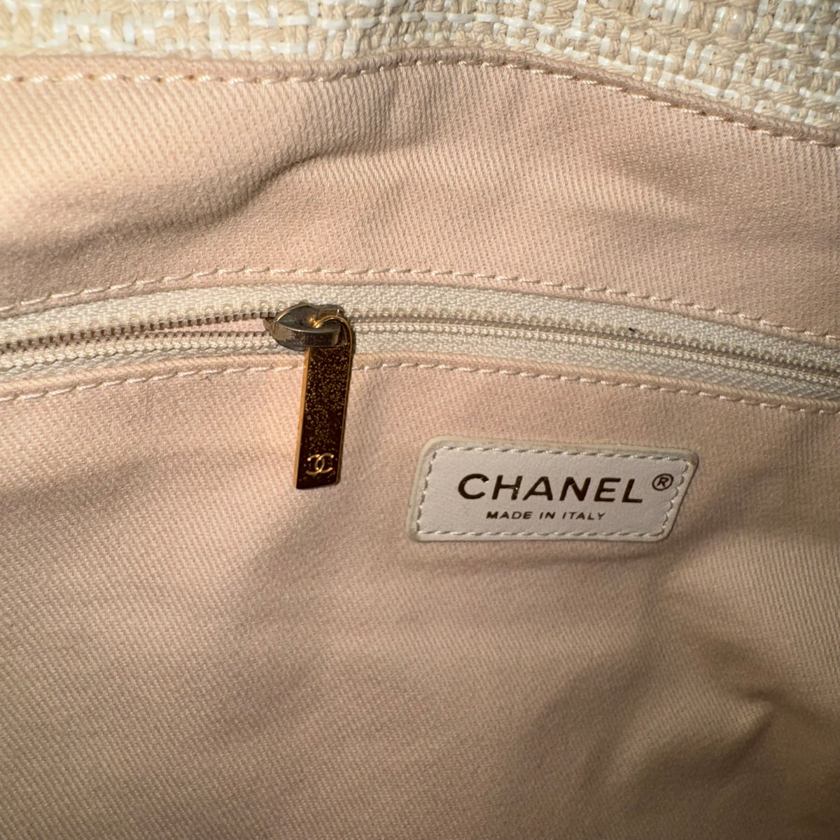 Chanel Deauville Tote Bag – Beige/Gold