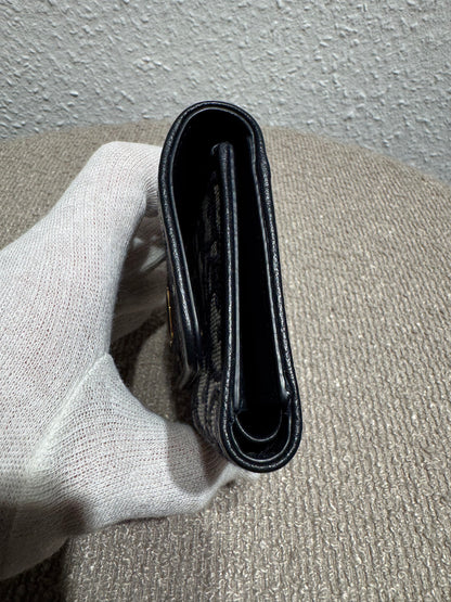 Dior 30 Montaigne Lotus Wallet – Blue Dior Oblique Jacquard