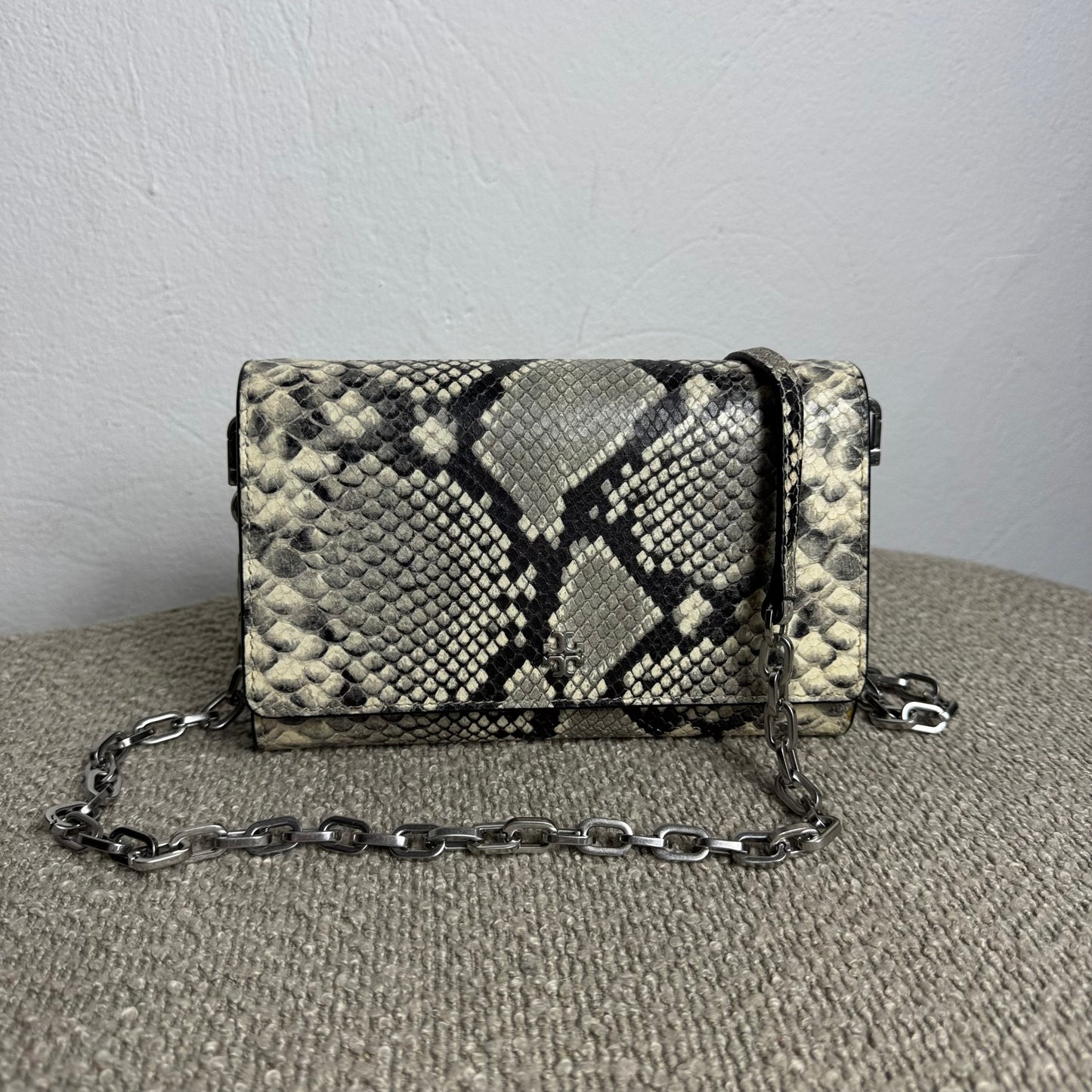 Tory Burch Schlangenleder Crossbody Tasche