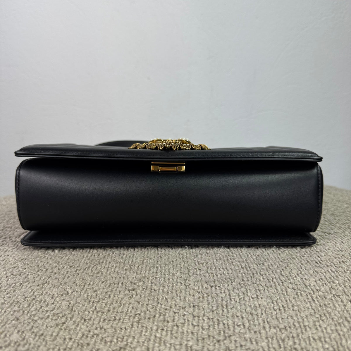 Dolce & Gabbana Devotion Flap Bag Medium – Schwarz