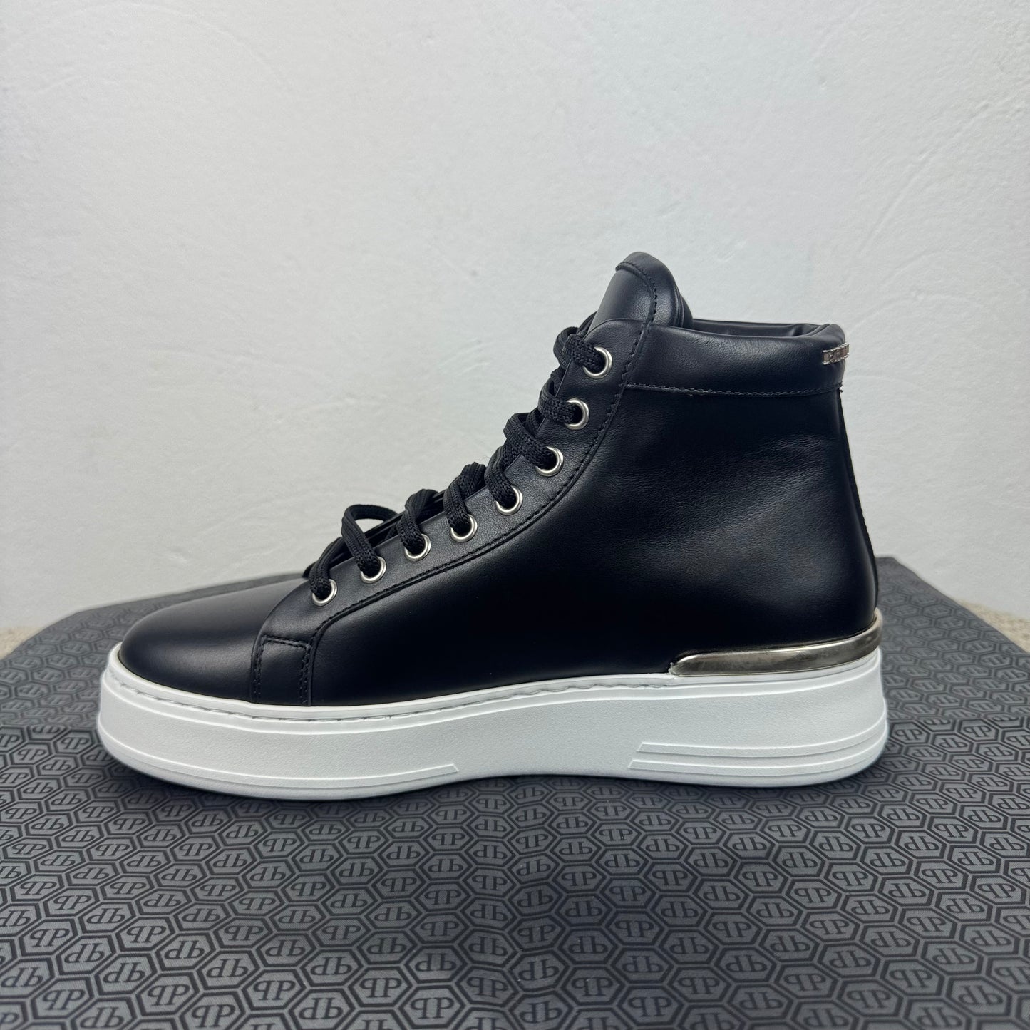 Philipp Plein High Top Skull Sneaker – Schwarz Gr. 38