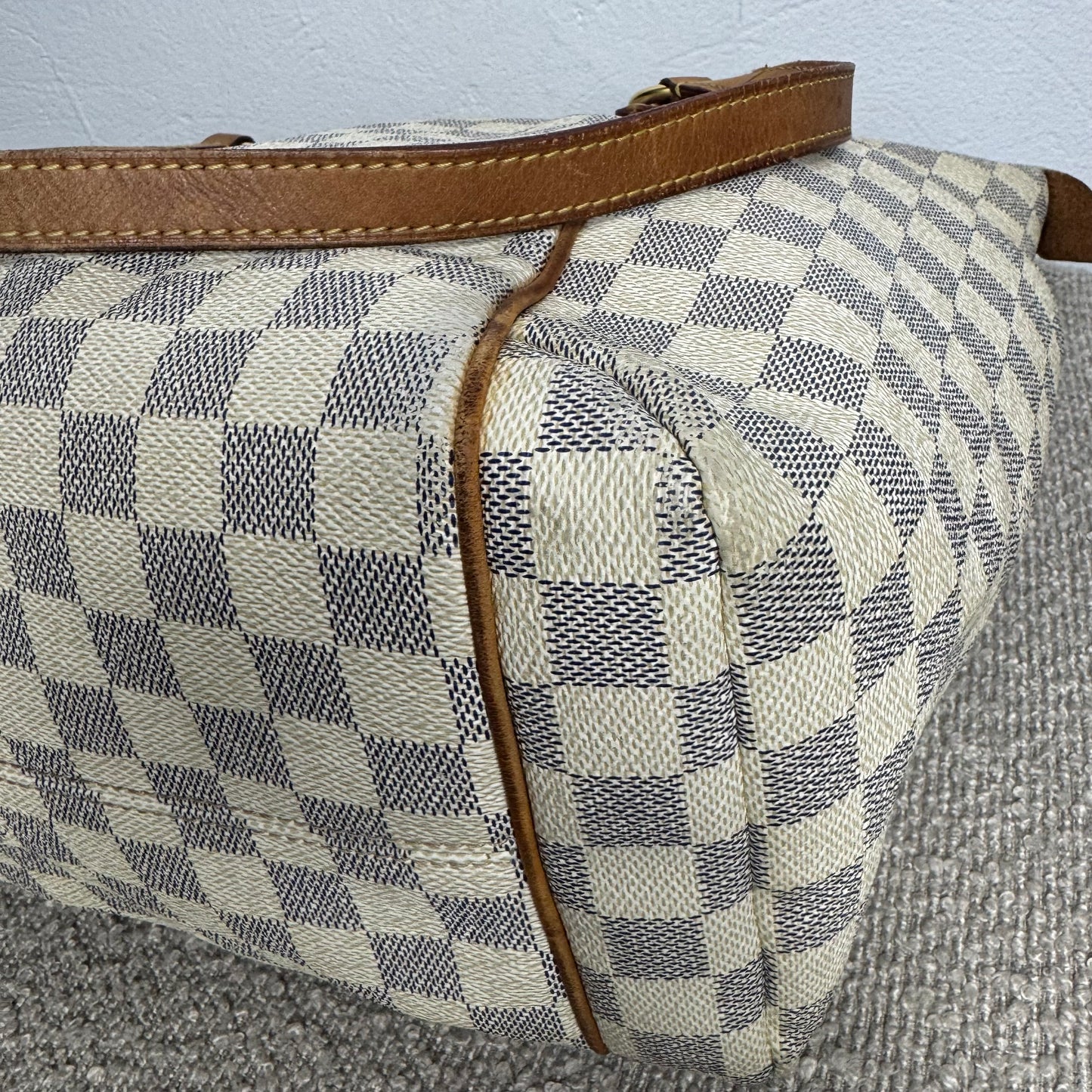 Louis Vuitton Totally MM Damier Azur