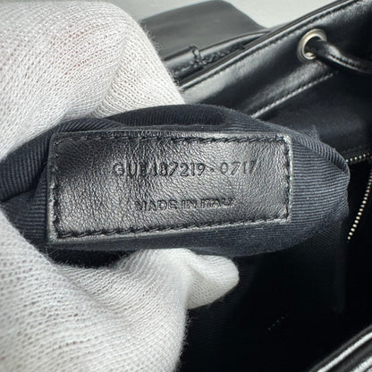 Saint Laurent Loulou Rucksack Matelassé-Leder Schwarz