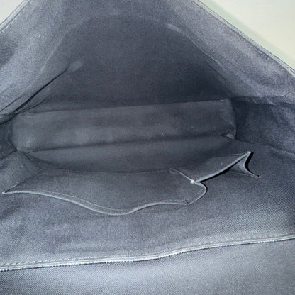 Louis Vuitton Daniel MM Messenger Bag – Damier Graphite