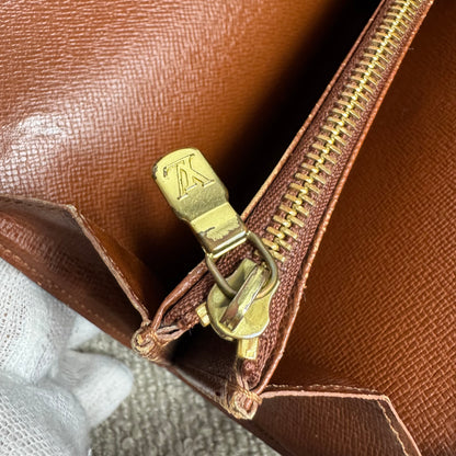 Louis Vuitton Sarah Geldbeutel – Monogram Canvas (TH0042)