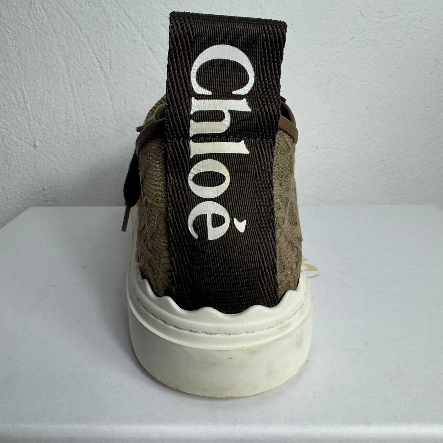 Chloé Lauren Lace Sneaker – Dark Grey (Size 41)