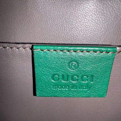 Gucci Green Small Patent Interlocking GG Crossbody Grün