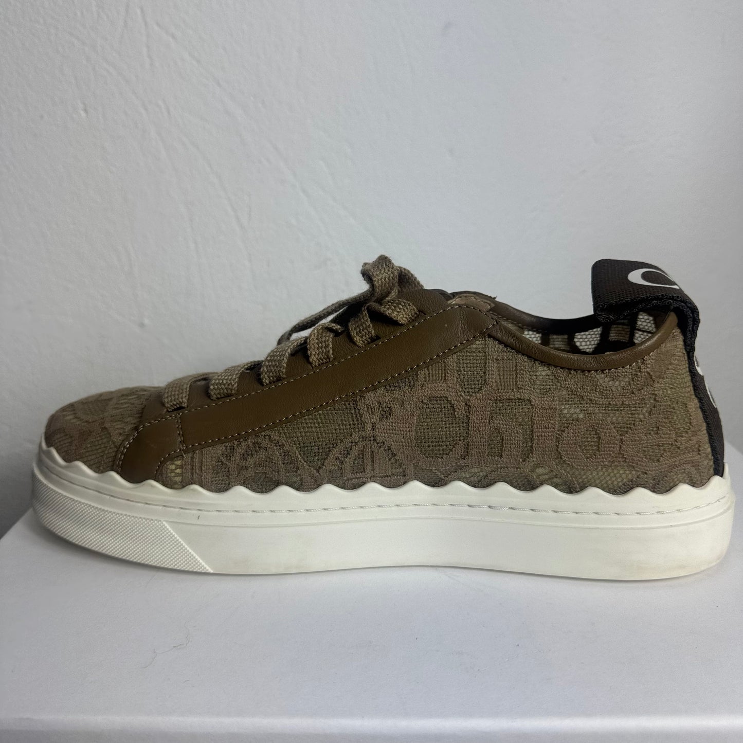 Chloé Lauren Lace Sneaker – Dark Grey (Size 41)