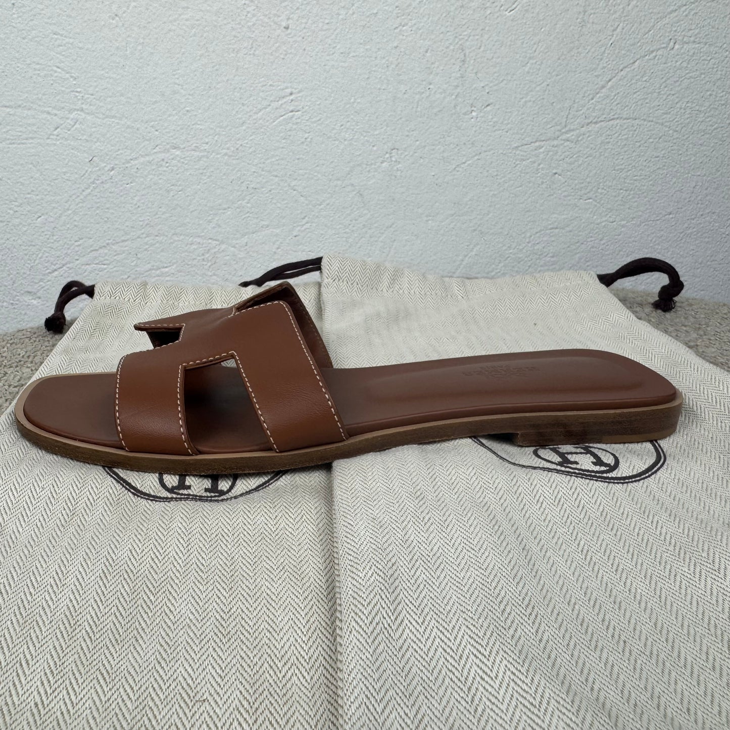 Hermès Oran Sandalen – Braun – Gr. 38,5