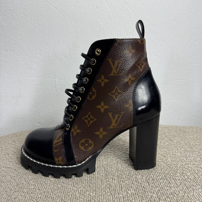 Louis Vuitton Star Trail Ankle Boots Monogram Canvas – Größe 38,5